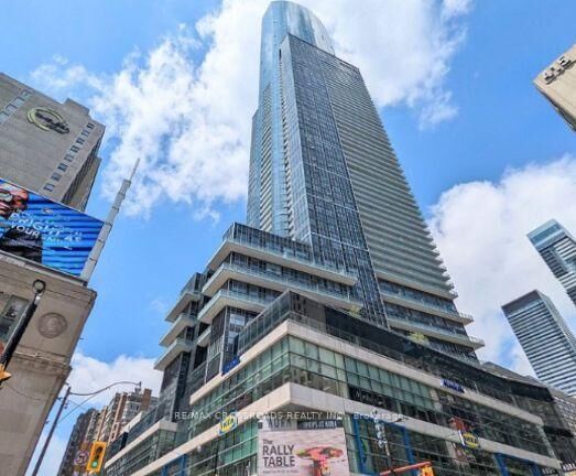 Property Photo:  386 Yonge Street 5414  ON M5B 0A5 