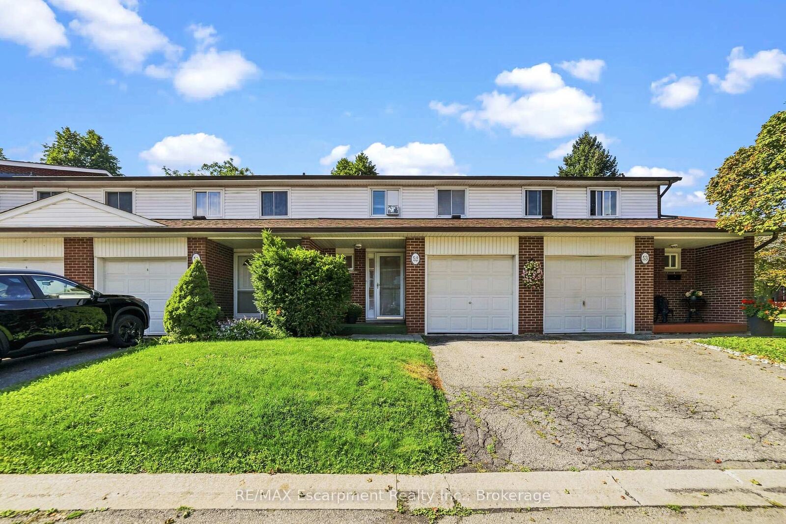 Property Photo:  2380 Bromsgrove Road 52  ON L5J 4E6 