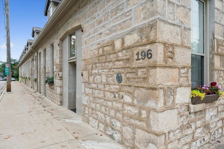 Property Photo: 196 Arthur Street N 6 ON N1E 4V8
