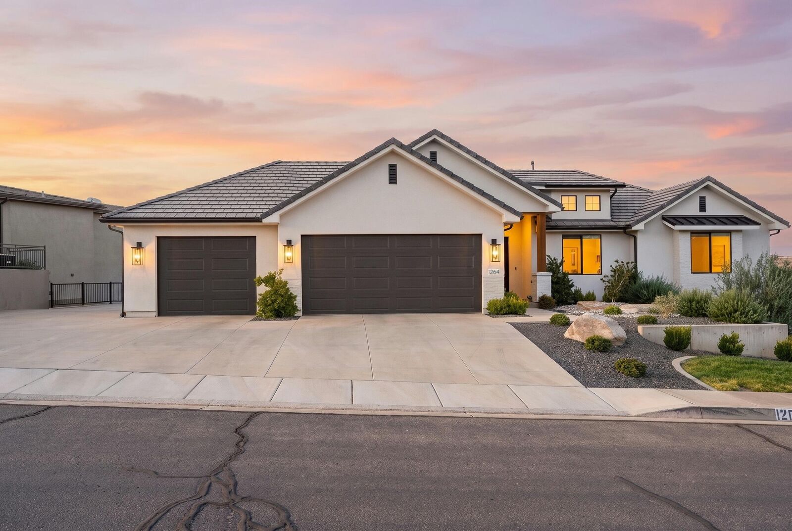 Property Photo:  1264 W 2370 S  UT 84770 