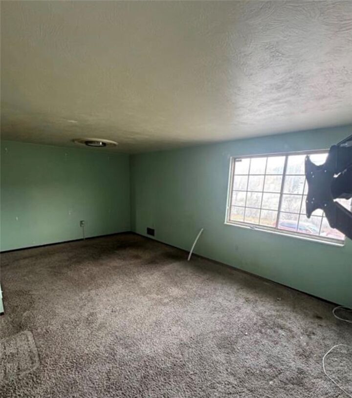 Property Photo:  7305 Bennett St  PA 15208 
