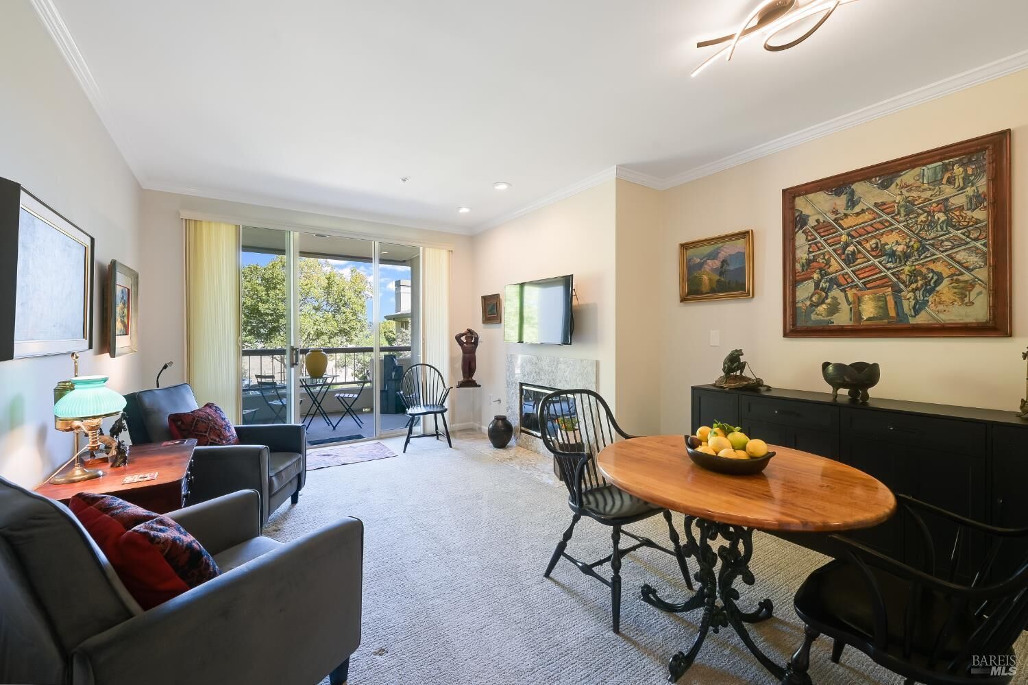 Property Photo:  300 Deer Valley Road 2P  CA 94903 