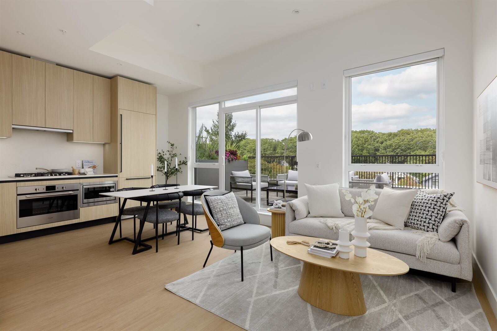 Property Photo: 2235 E Broadway 210 BC V5N 0J5