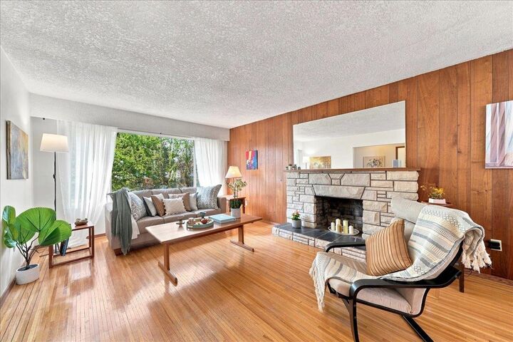 Property Photo:  5884 Ormidale Street  BC V5R 4R3 