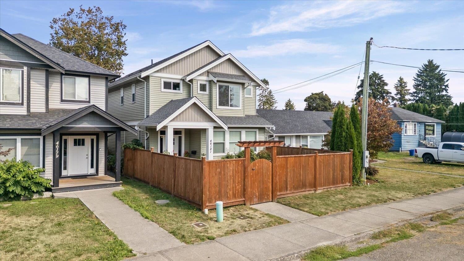 Photo de la propriété: 46181 Second Avenue BC V2P 1S5