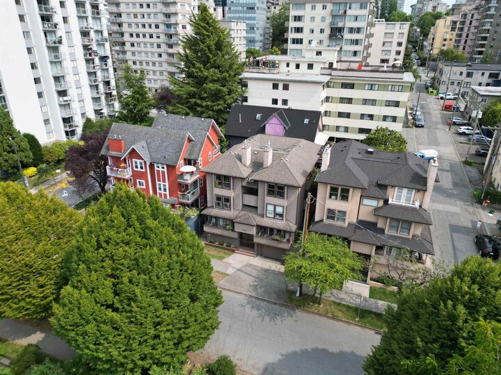 Property Photo:  886 Broughton Street 3  BC V6G 2A2 