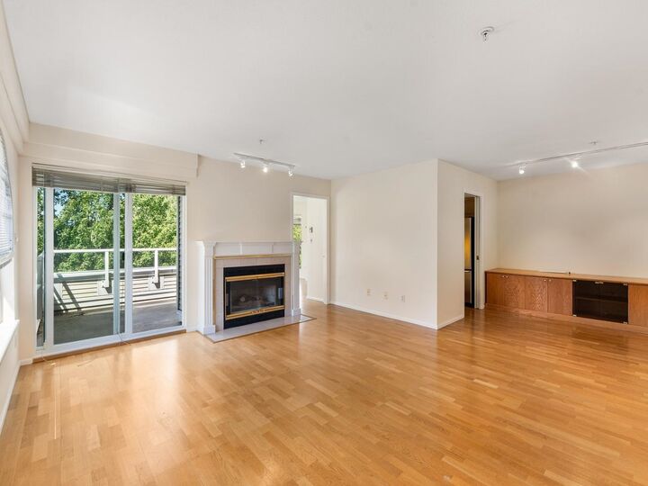 Property Photo:  7620 Columbia Street 401  BC V5X 4S8 