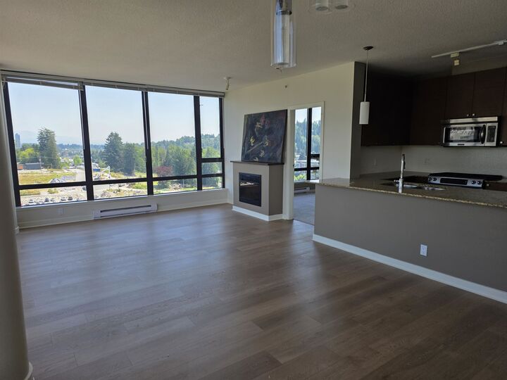 Property Photo:  400 Capilano Road 1908  BC V3H 0E1 