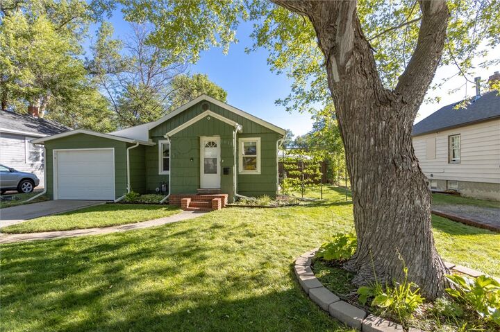 Property Photo: 1011 N 25th Street MT 59101