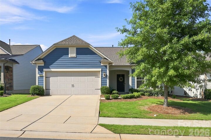 Property Photo: 689 Birchway Drive SC 29715