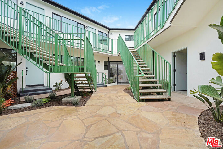 Property Photo: 16185 W Sunset Blvd, Unit 7 CA 90272