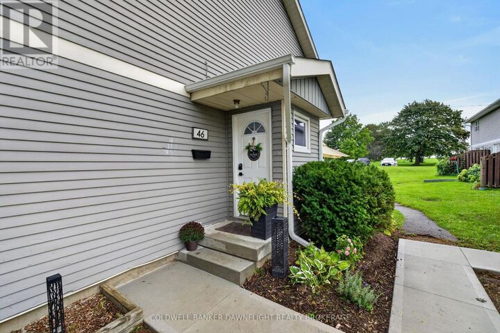 Photo de la propriété:  46 St Charles Place 46  ON N0M 1L0 