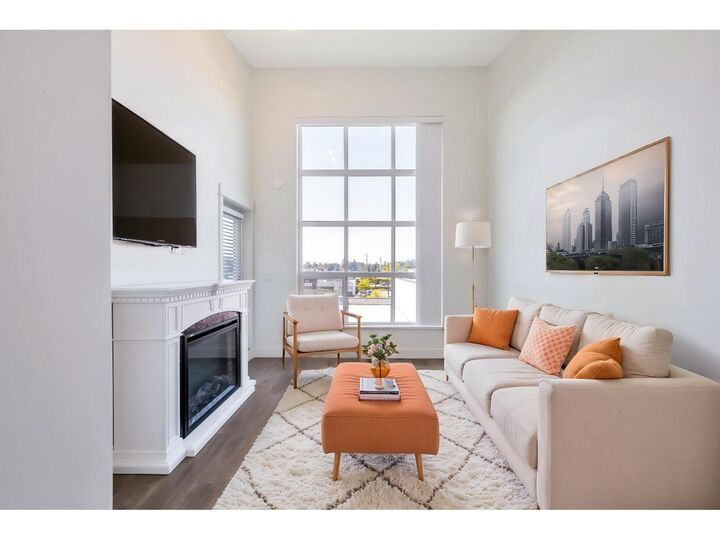 Property Photo:  30515 Cardinal Avenue 413  BC V2T 0A8 