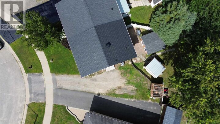 Property Photo:  52 Lachance Pl  ON P5A 3B8 