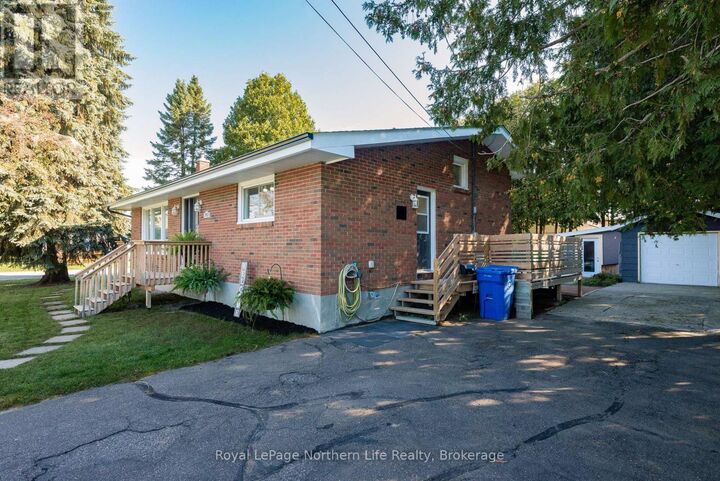 Property Photo:  248 Lee Avenue  ON P1A 2K8 