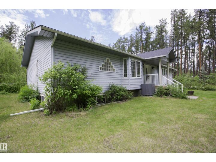 Property Photo:  51515 Rge Road 32 A  AB T0E 0N0 