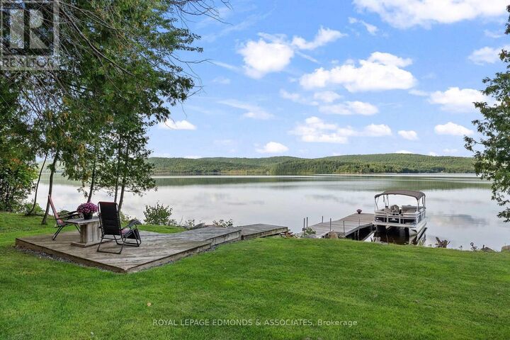 Property Photo:  106 Whites Beach Trail  ON K0J 2L0 