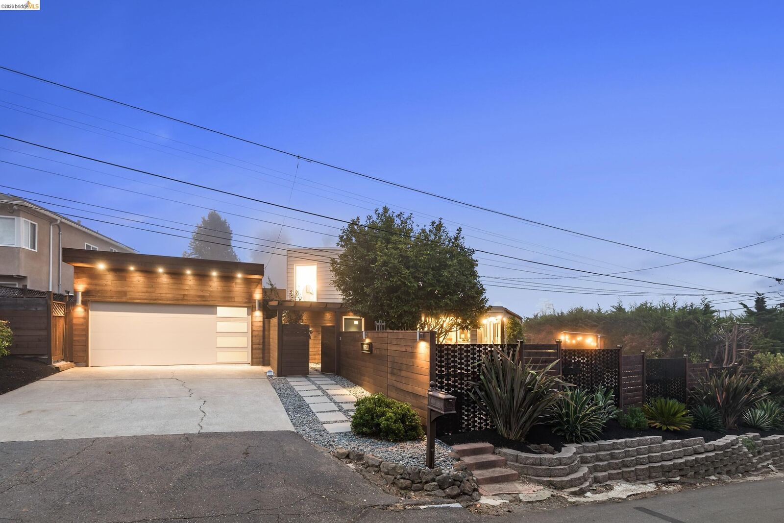 Property Photo:  5800 Saint Paul Ct  CA 94618 