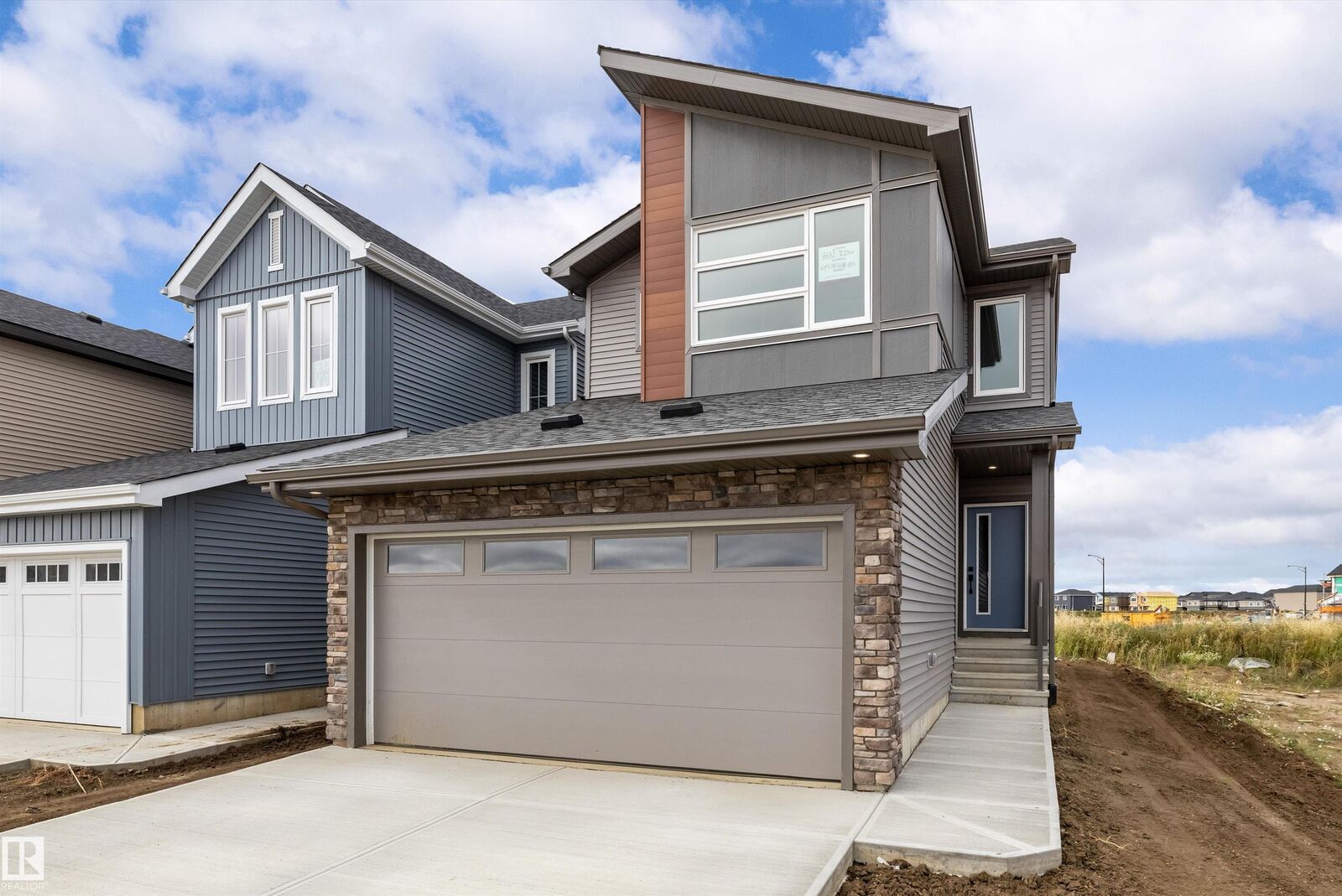 Property Photo:  8632 224 Street NW  AB T5T 7Z8 