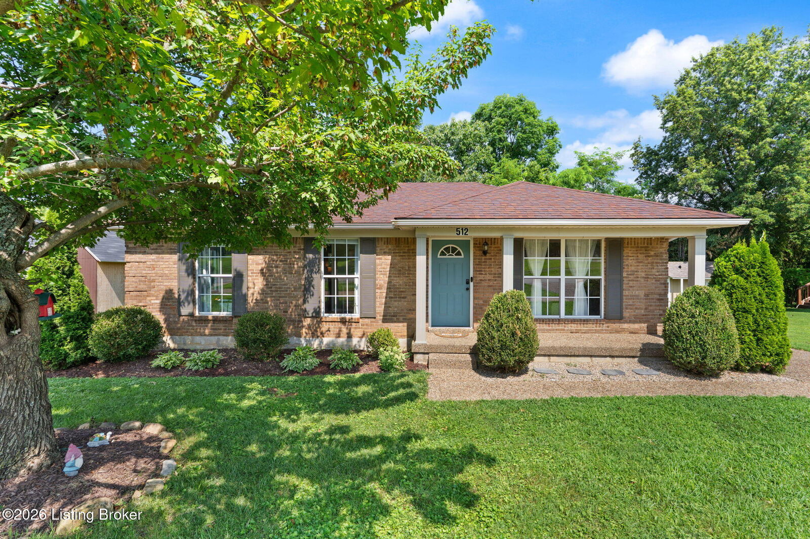 Property Photo:  512 Maplecrest Dr  KY 40031 