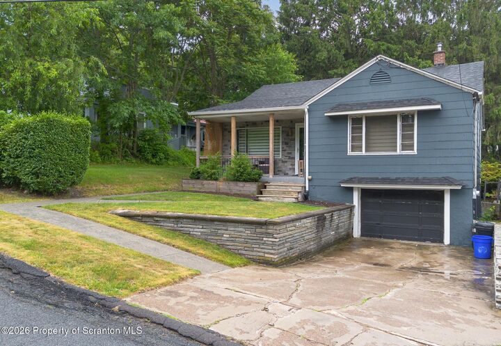 Property Photo:  724 Gibbons Street  PA 18505 