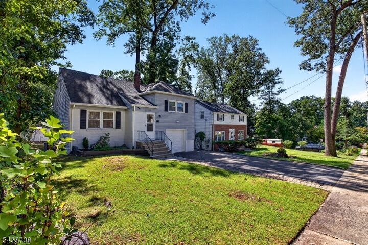 Property Photo:  1474 Brentwood Terrace  NJ 07060 