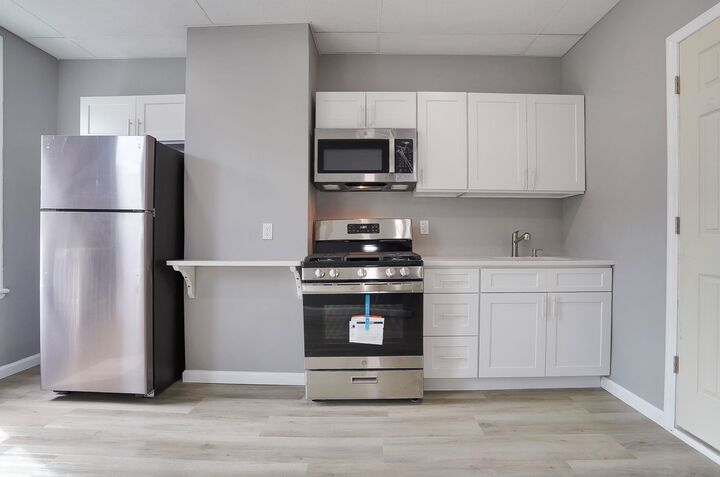 Property Photo:  3612 Kennedy Blvd 2  NJ 07307 