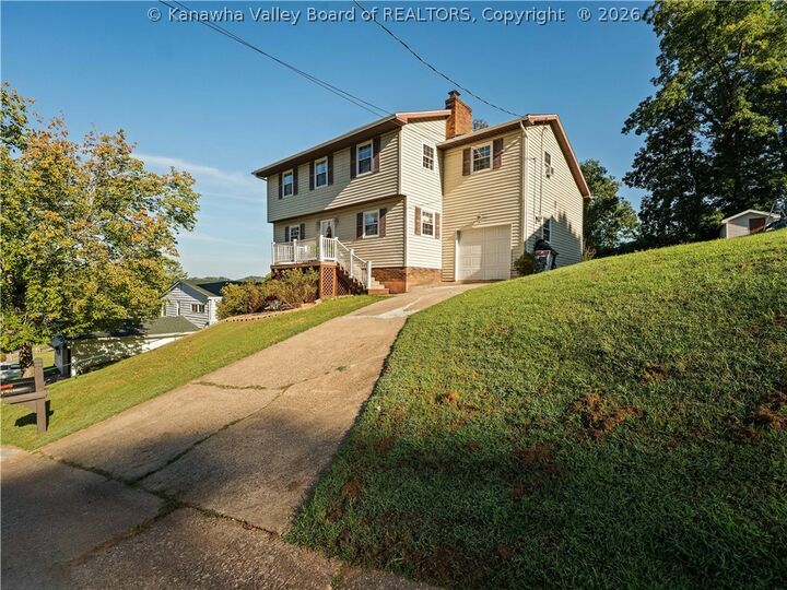 Property Photo: 4007 Seymour Lane WV 25313