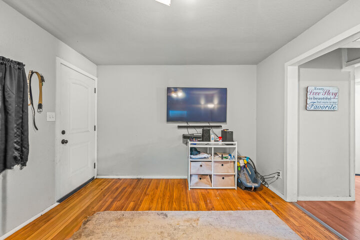 Property Photo:  1103 44th Street  TX 79412 