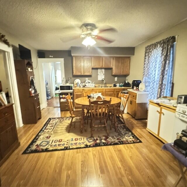 Property Photo:  924 N George Street  IL 61727 