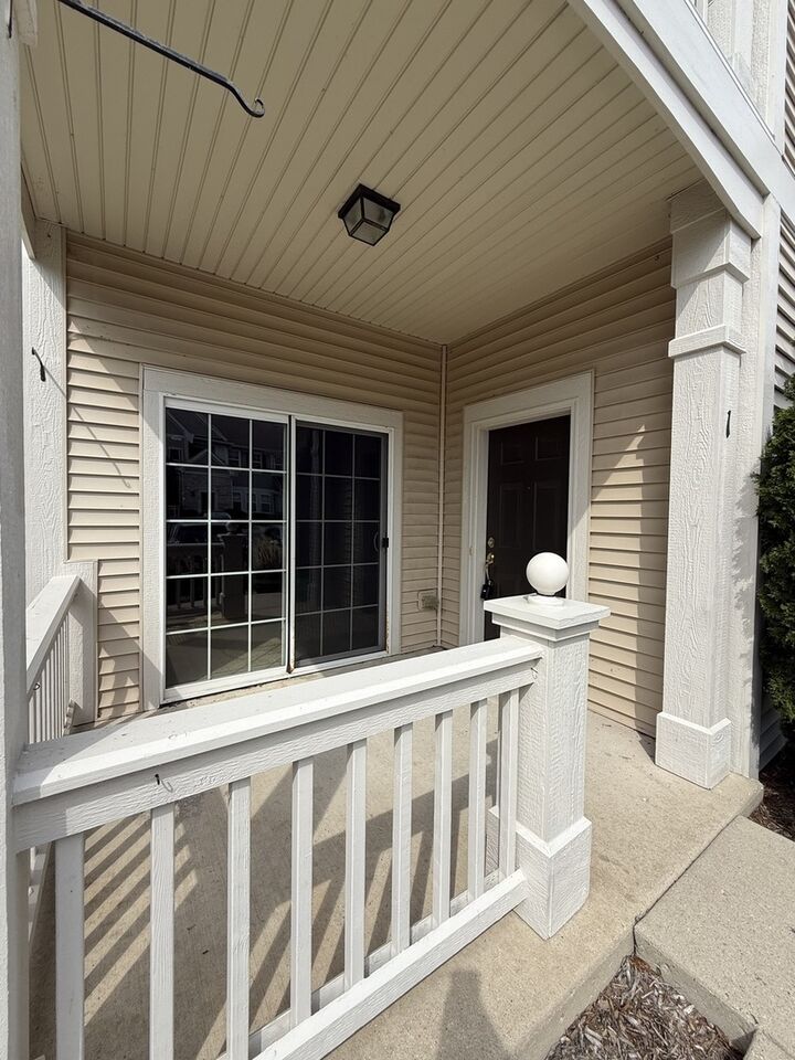 Property Photo: 2250 Aurora Drive 1 IL 60140