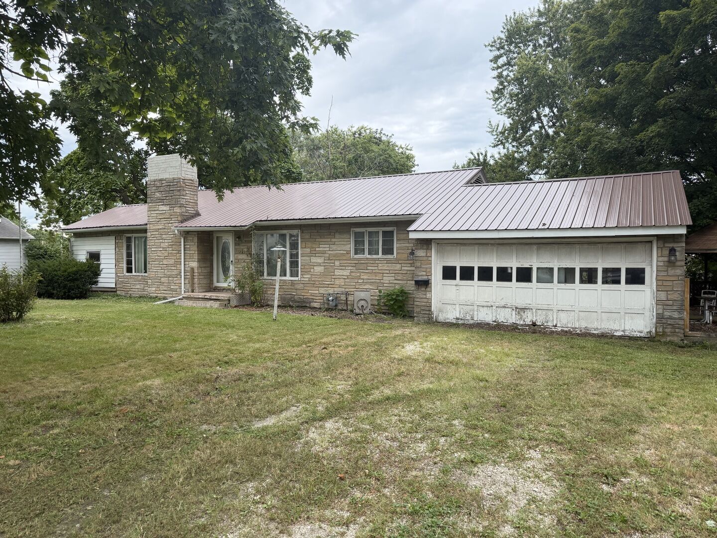 Property Photo: 112 N Maple Street IL 60938