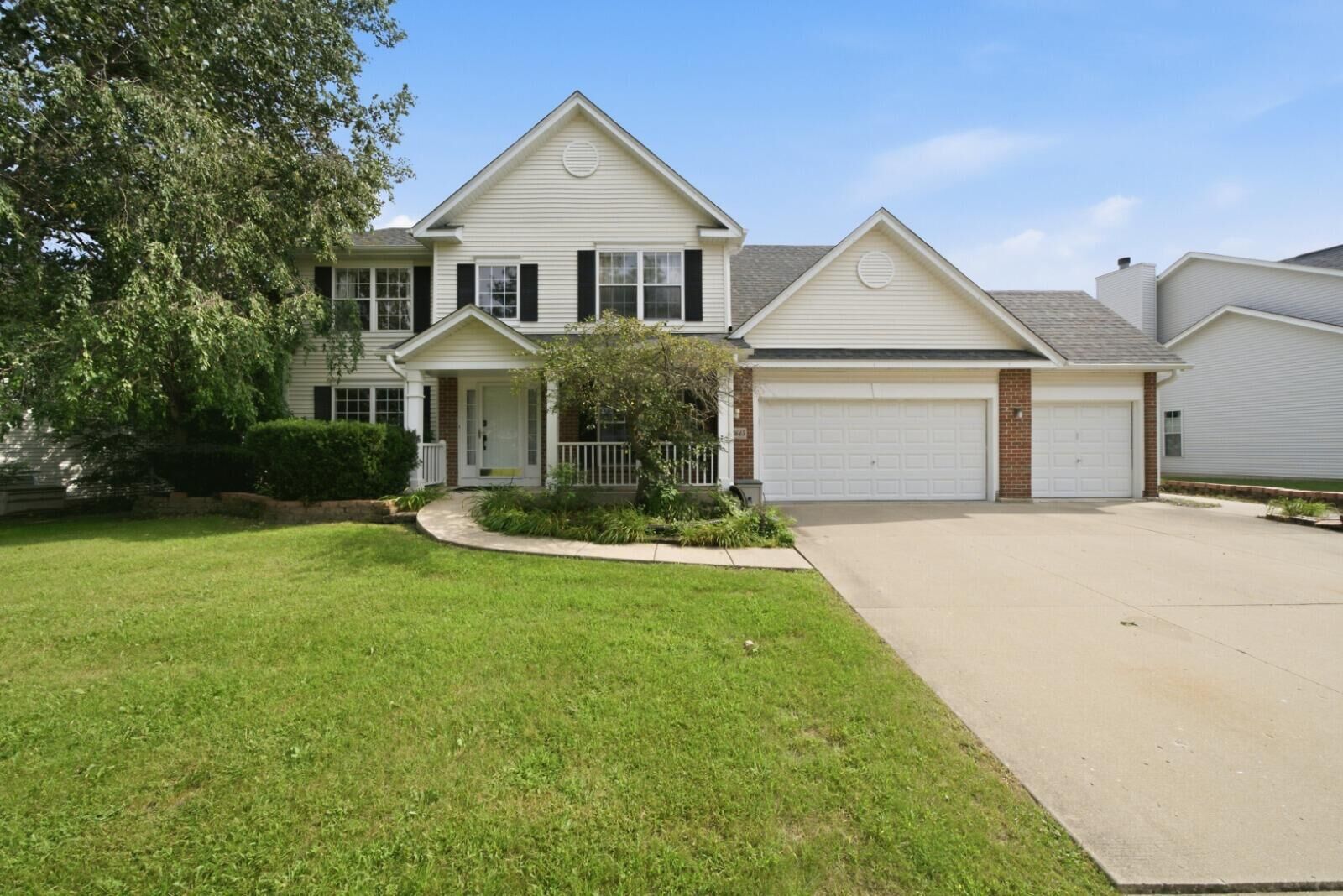 Property Photo:  23645 N Denise Street  IL 60585 