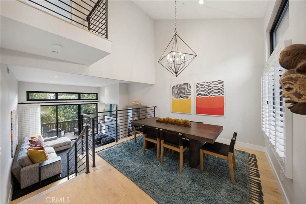 Property Photo:  25 Canyon Island  CA 92660 