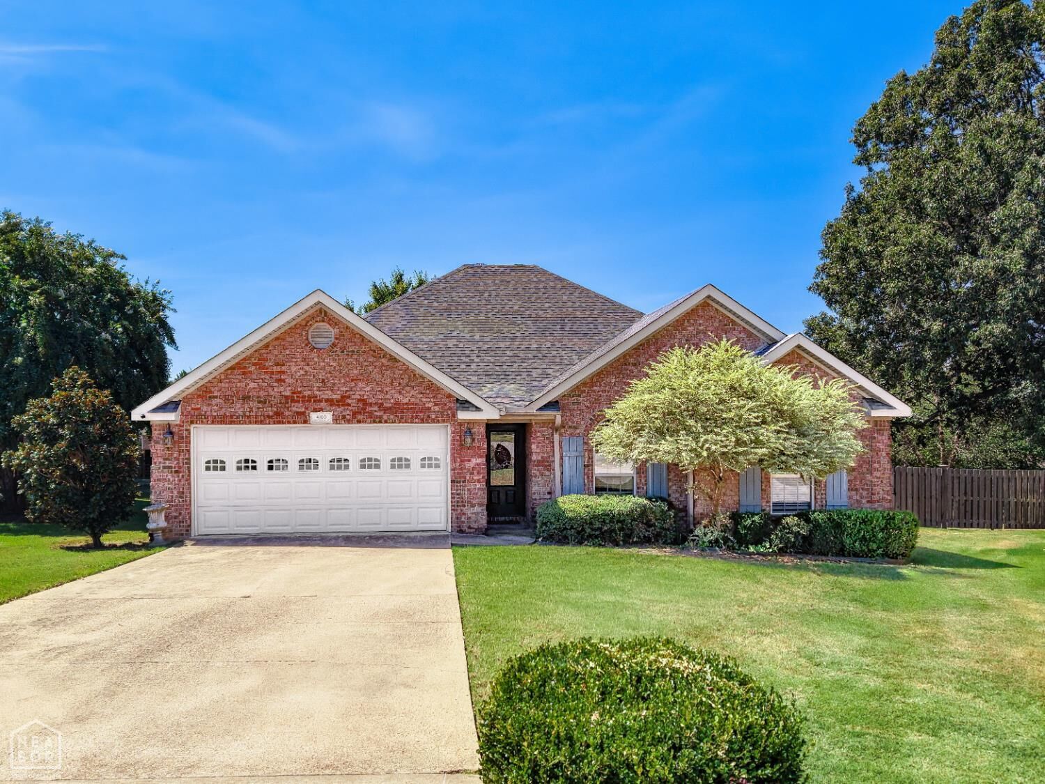 Property Photo: 4100 Wetherfield Cove AR 72405