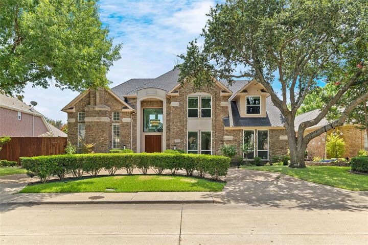 Property Photo: 5112 Spyglass Drive TX 75287