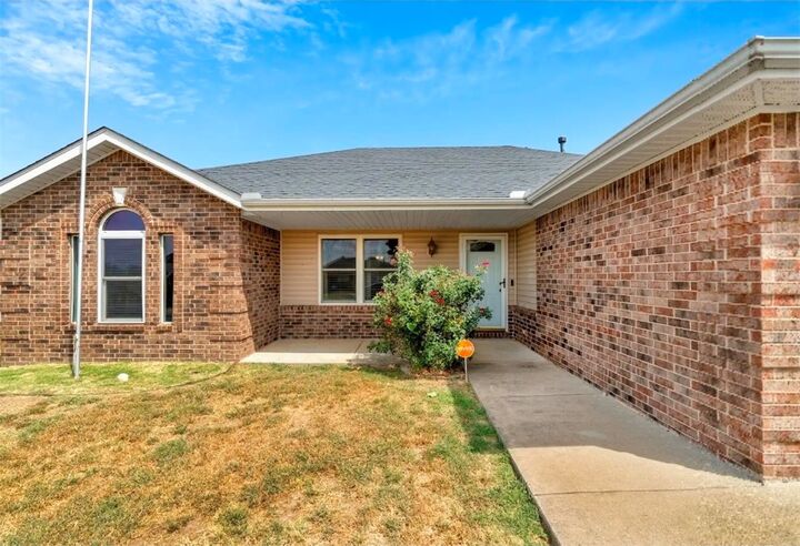 Property Photo: 2308 SW 15th Street AR 72713