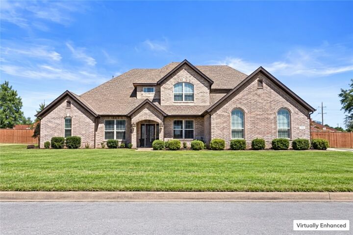 Property Photo: 1703 W Gilligan Avenue AR 72758