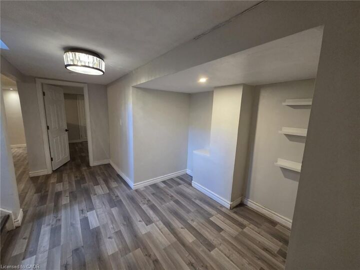 Property Photo:  32 Birchpark Drive Lower  ON L3M 4N1 