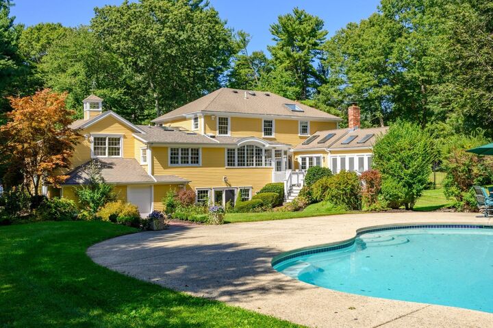 Property Photo:  180 Gardner  MA 02043 