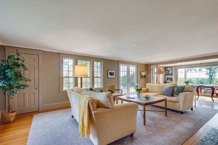Property Photo:  9 Hilliard Road  MA 01773 