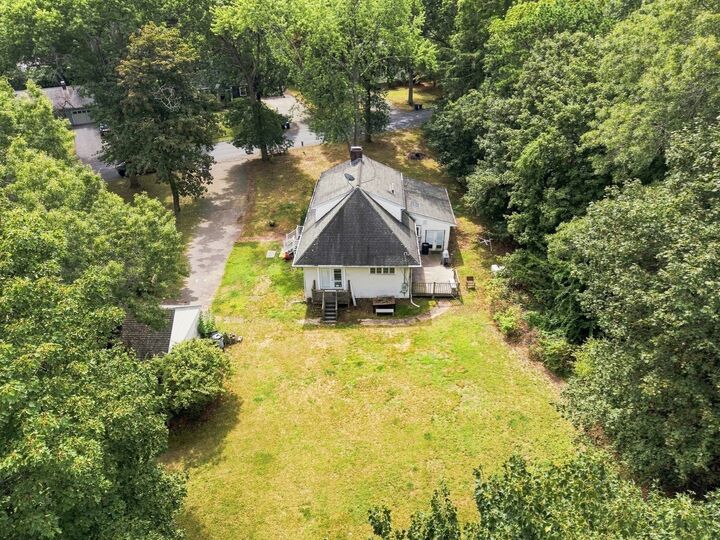 Property Photo:  10 Pilgrim Way  MA 02032 