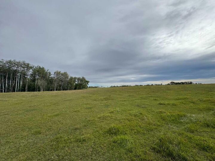 Property Photo: SW-4-77-6-W6 ... AB T0H 3G0