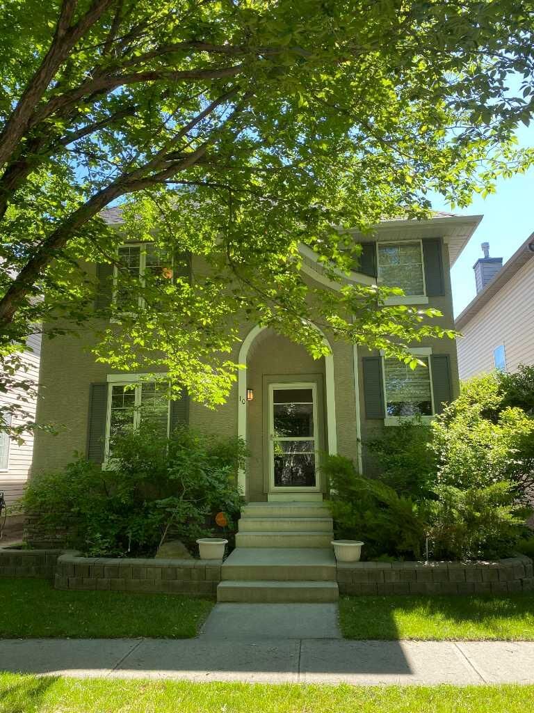 Property Photo:  10 Elgin Drive SE  AB T2Z 3Y7 