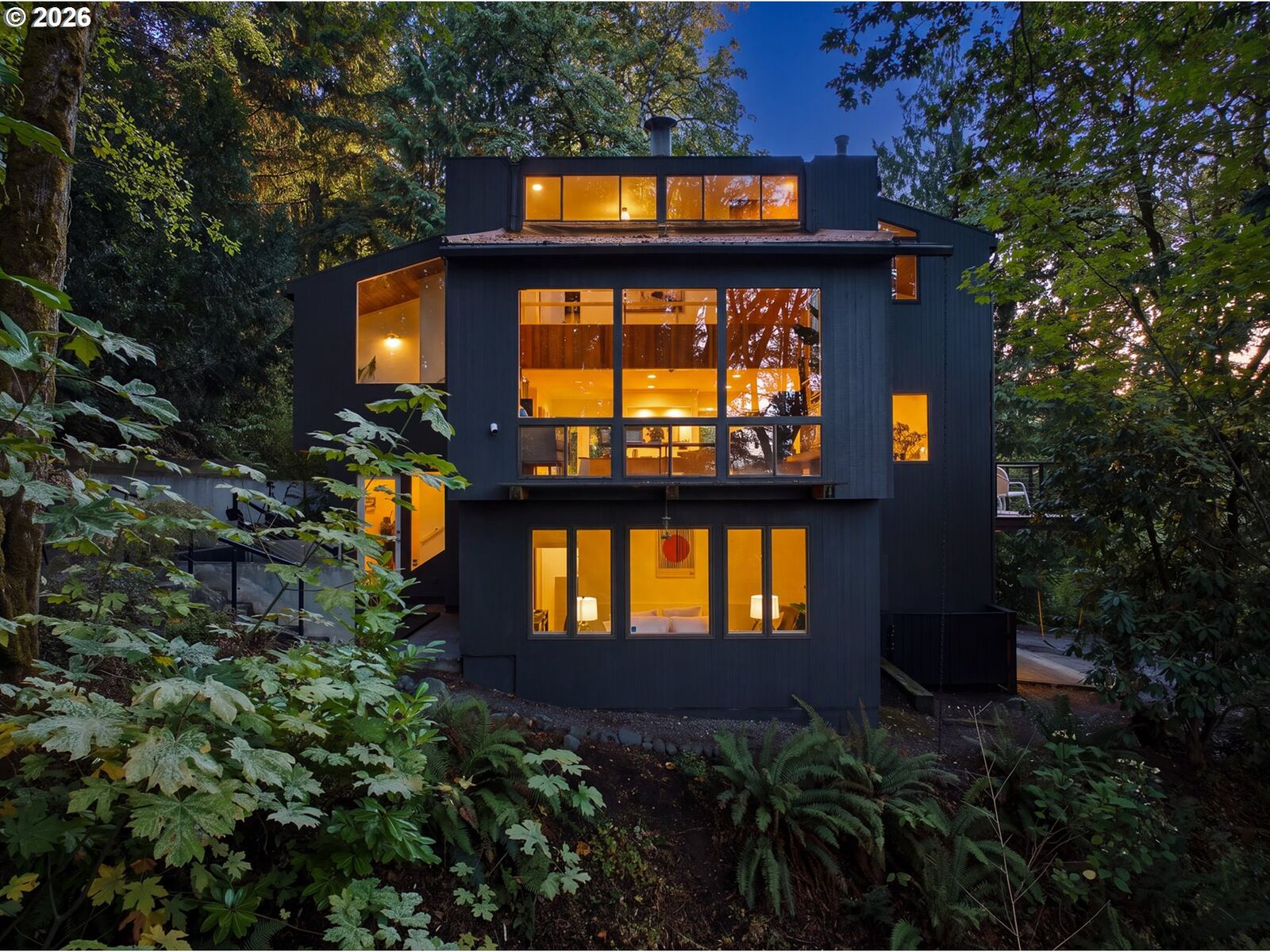 Property Photo: 4915 SW Barnes Rd OR 97221