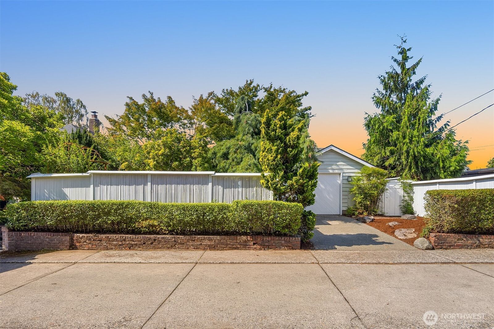 Property Photo:  8609  41st Avenue SW  WA 98136 