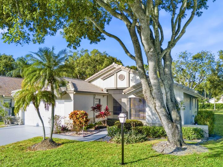 Property Photo: 8901 Boatswain Drive FL 33436