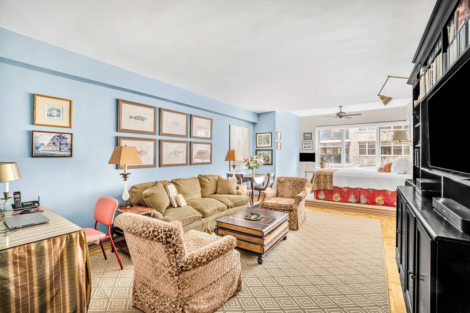 Property Photo:  215 E 79th Street 7E  NY 10075 