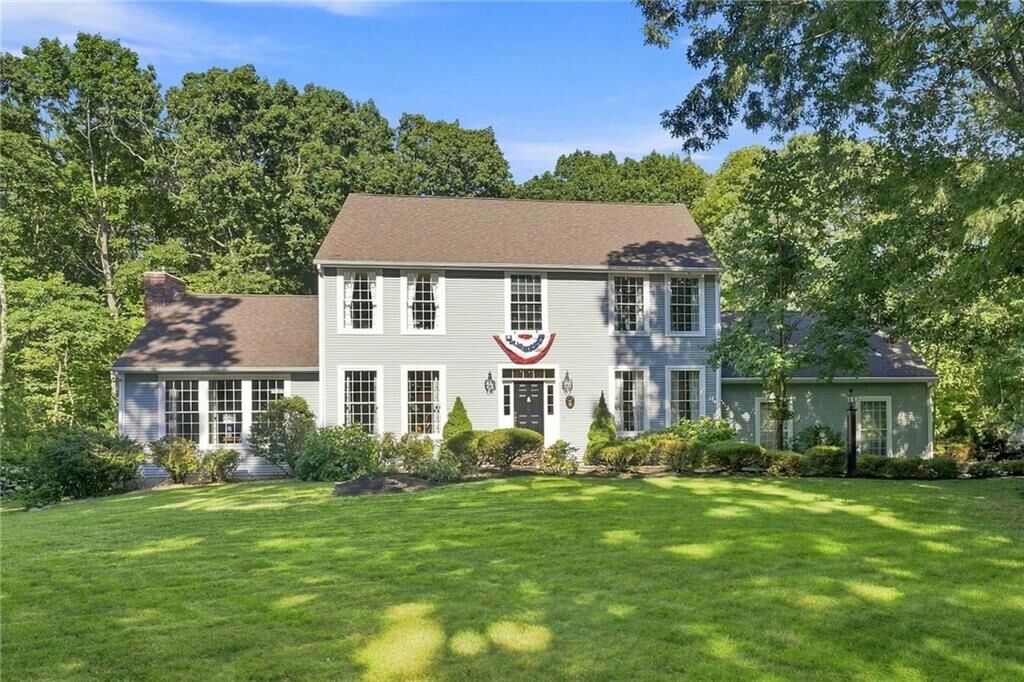 Property Photo:  16 Brett Drive  RI 02825 