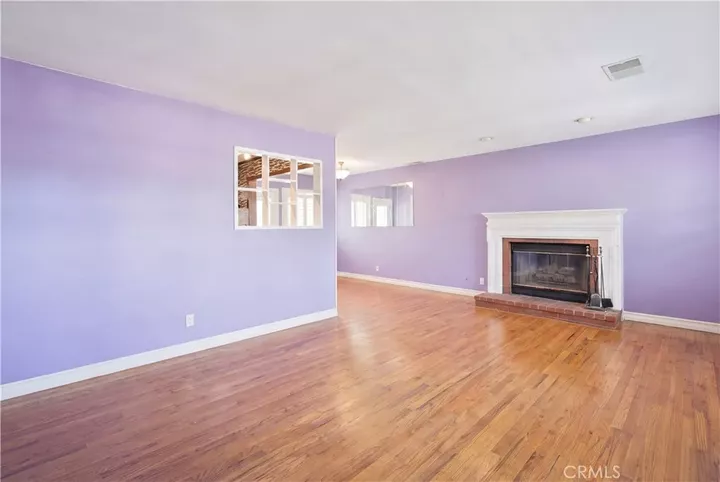 Property Photo:  7032 Encino  CA 91406 